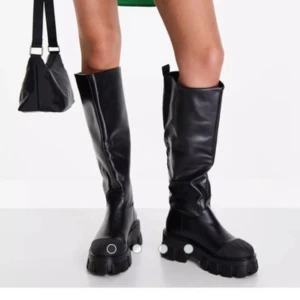 Boots asos - Använda 1 gång 