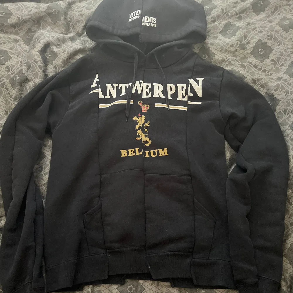 Vetements antwerpen hoodie from aw18, Condition 9/10 tags slightly faded because of usage otherwise perfect condition. Rare colorway on grailed prices in black 400$+. Authentic of course. Marked size is Xs fits slim. Hoodies.