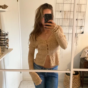 Fin blus - Jätte fin blus från zara. Använd 3 gånger💕