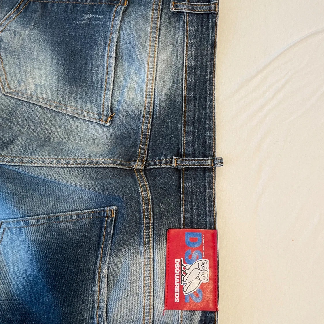 Säljer dessa ÄKTA DSQUARED2 jeans. (Bra skick) strl 52😇 - 90