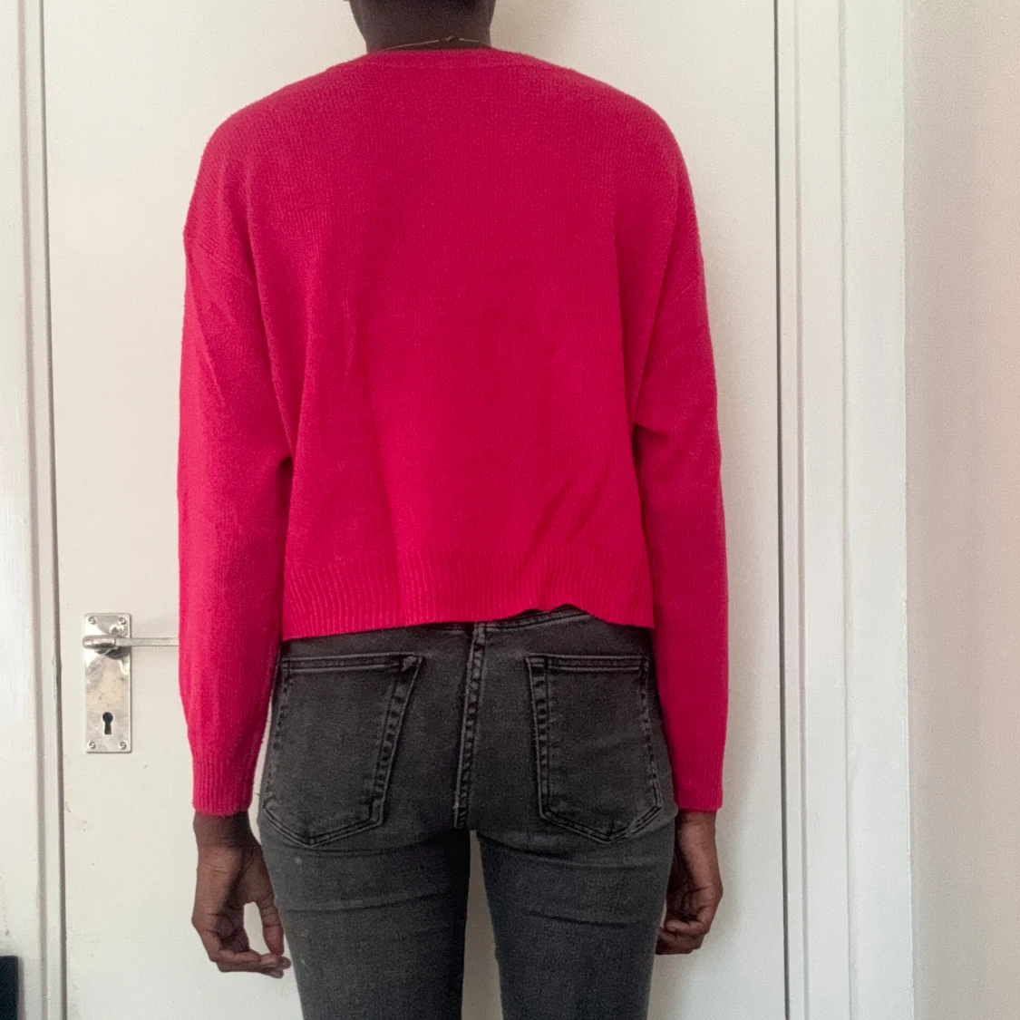 Röd-rosa stickad tröja - 90