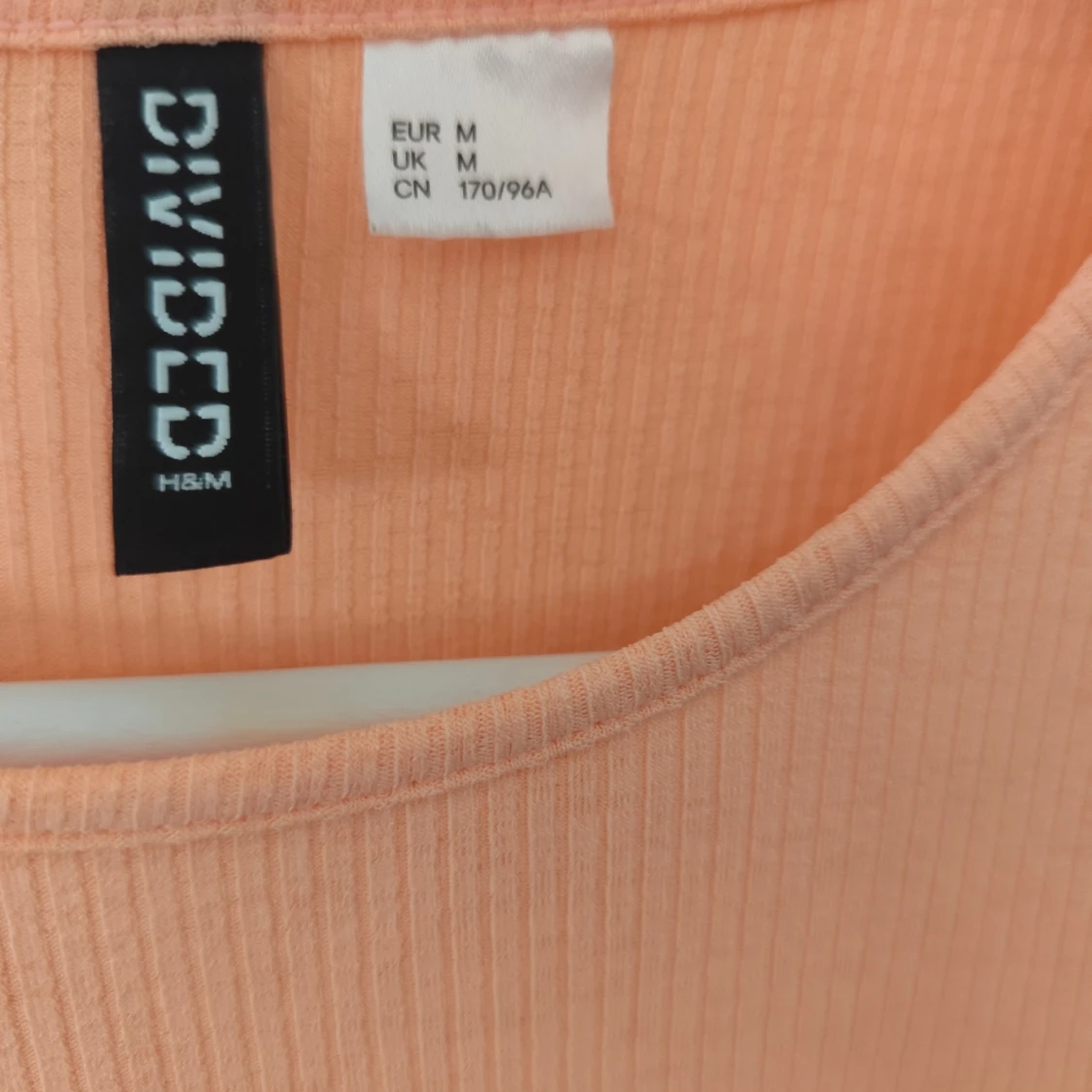 T-shirt med dragsko - 91