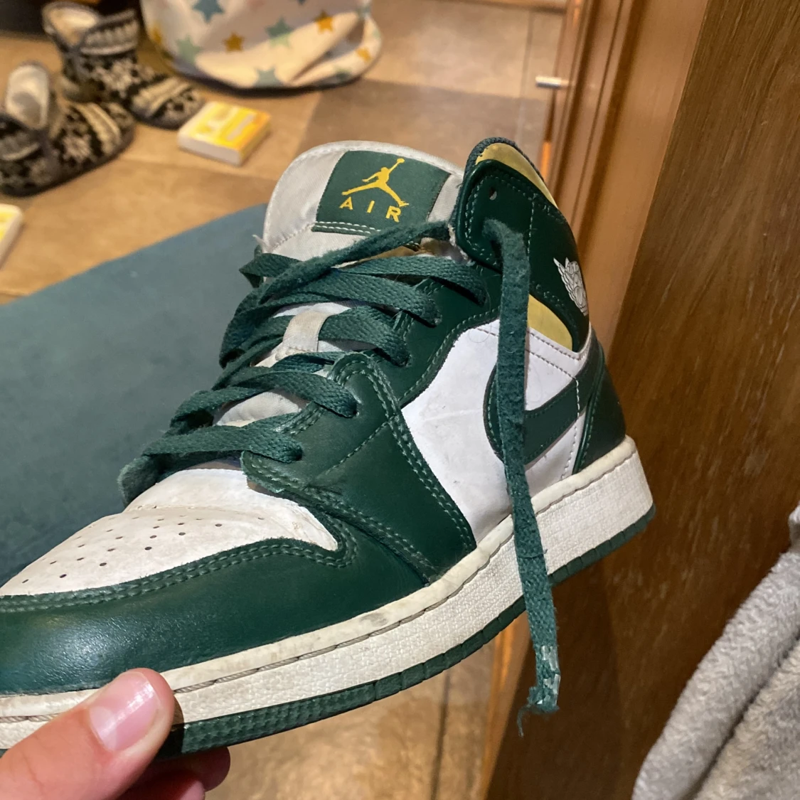Jordan 1 mid sonics - 90