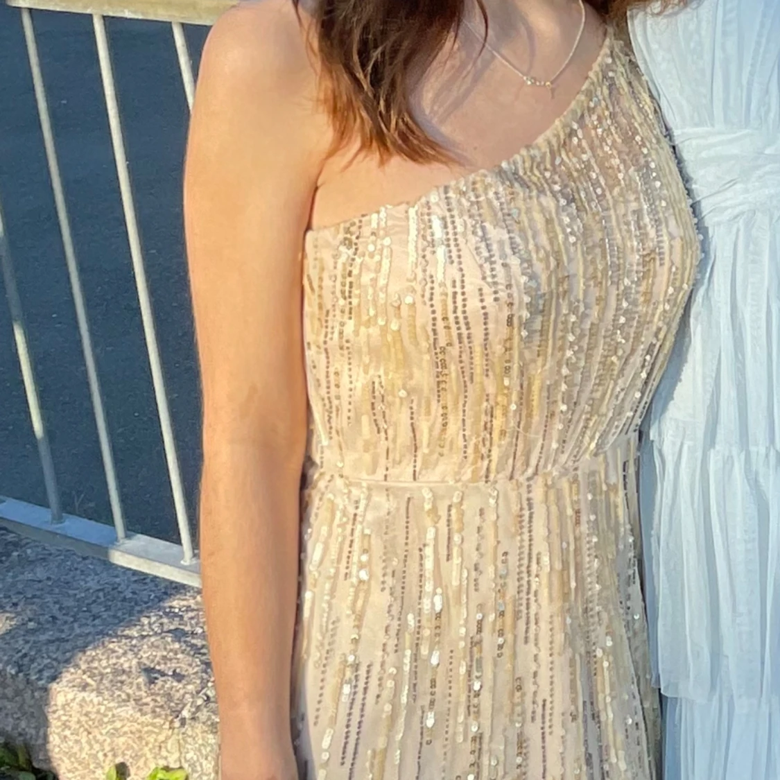 Guldig balklänning✨ - 91