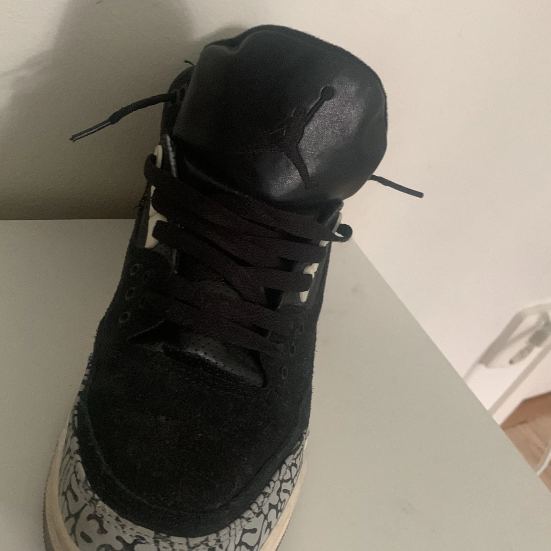 Hej,säljer mina Jordan 3 passar inte mig  - 90