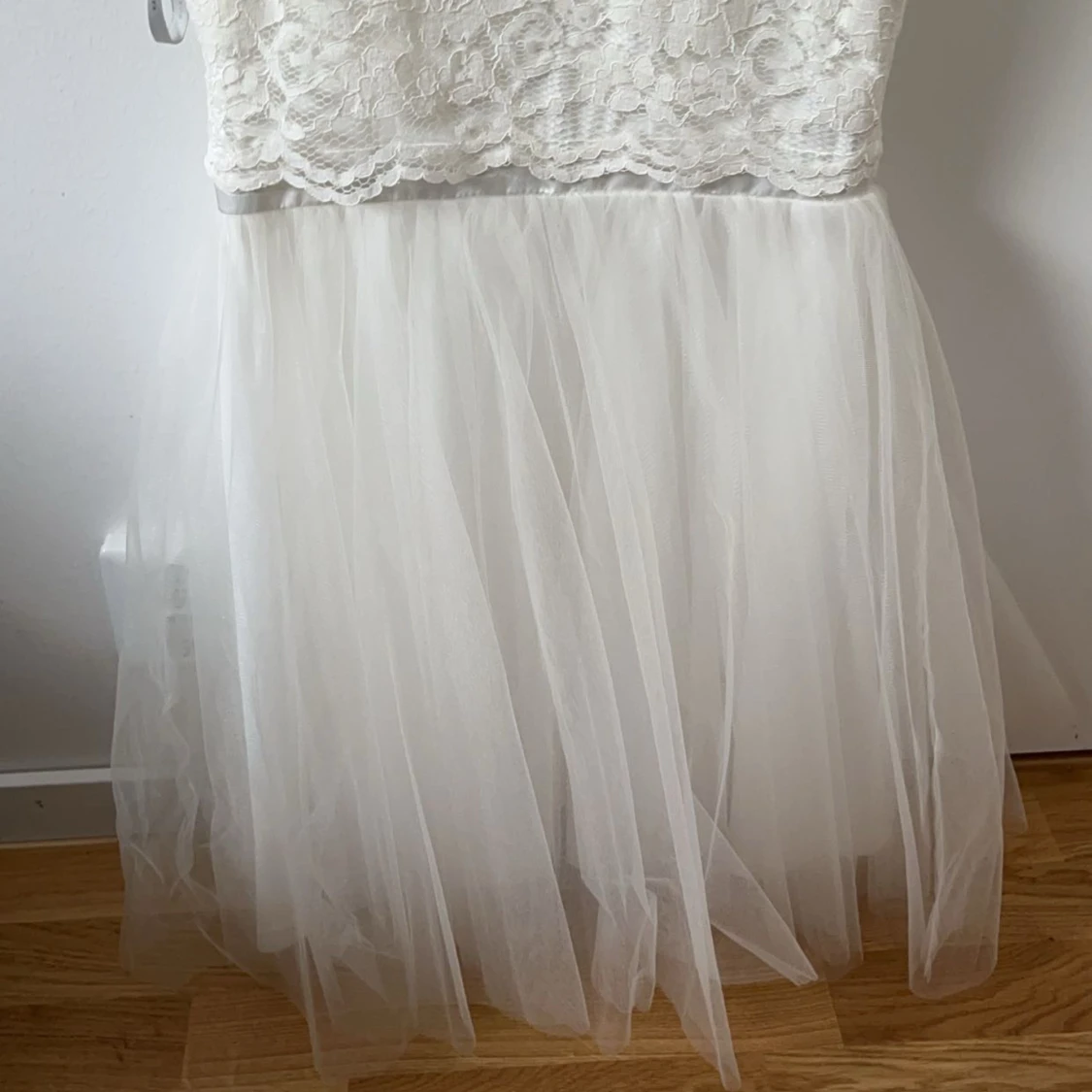 Vitt studentklänning  - 90