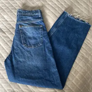 90’s Baggy jeans från H&M.