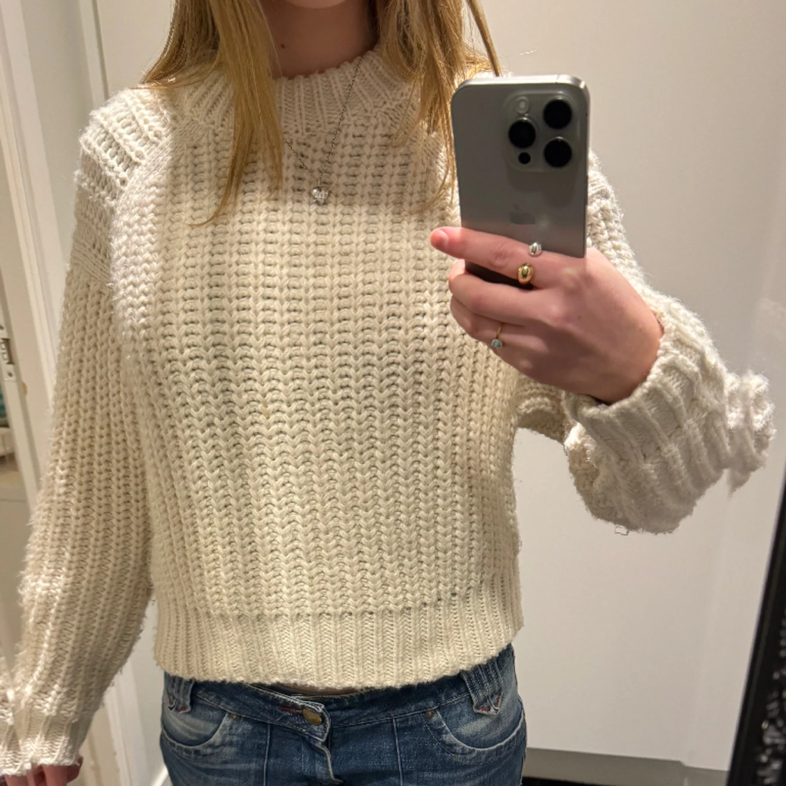 Stickad tröja - 1