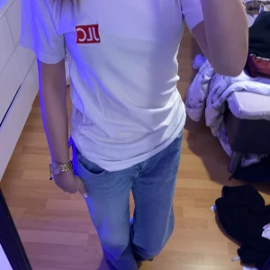 JLC tröja - JLC Merch från några år tillbaka, knappt använd. Säljer då den ej kommer till användning 