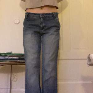 Vintage lågmidjade jeans, storlek 40💕 