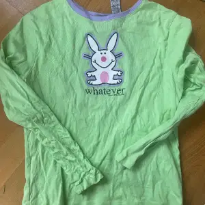 Orginal happy bunny tröja. Perfekt skick å så svår att få tag på i Sverige. 