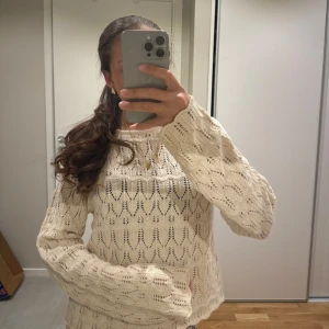 Tröja - Jätte fin tröja. Använd endast en gång.