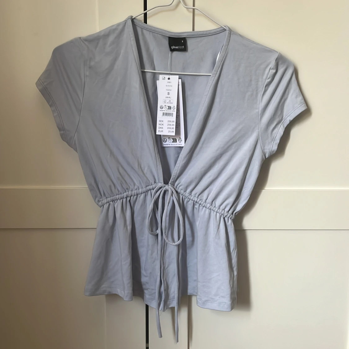 Tie top, Gina Tricot🩵