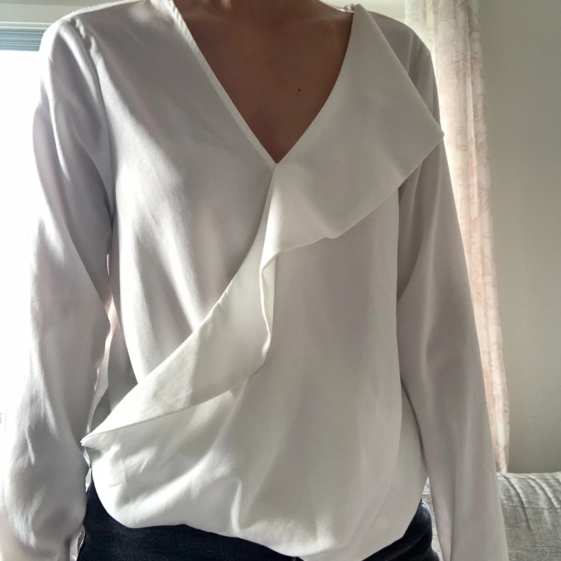 Vit långärmad blus - 1