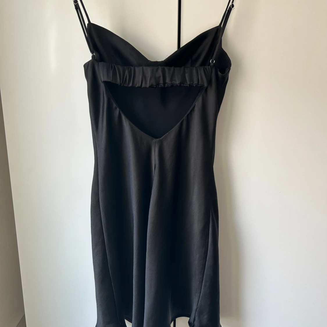 Satin klänning  - 90