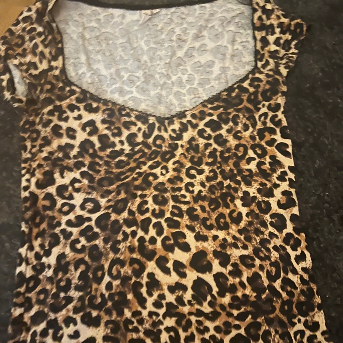 Leopard top Nelly