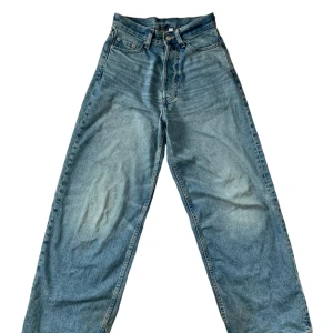 Weekday Astro Jeans - Jeans från weekday i modellen astro, skriv privat ifall fler bilder behövs👍🙏🏻
