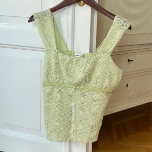 Grönt linne  - Nyskick  