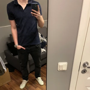 Frotté piké - Frotté Piké från Smog. Pikén är i bra skick, inga defekter. Skriv om funderingar eller fler bilder!