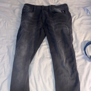 Replay anbass jeans - Gråa Replay anbass jeans