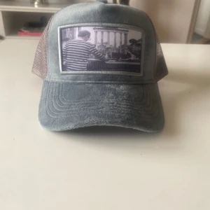 Emilio Pendenza, keps aldrig använd - Keps 