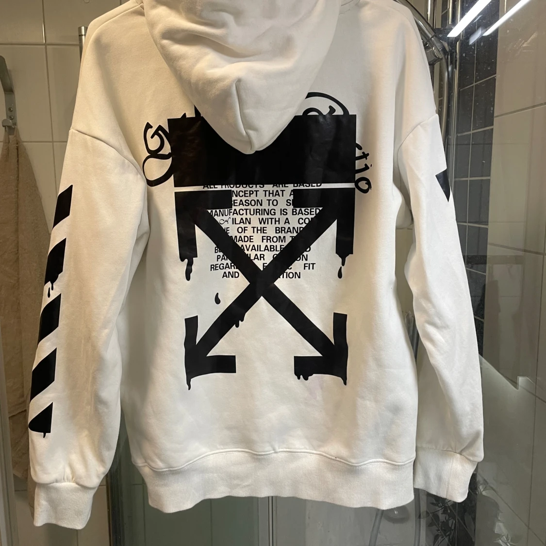 Off White hoodie - 90
