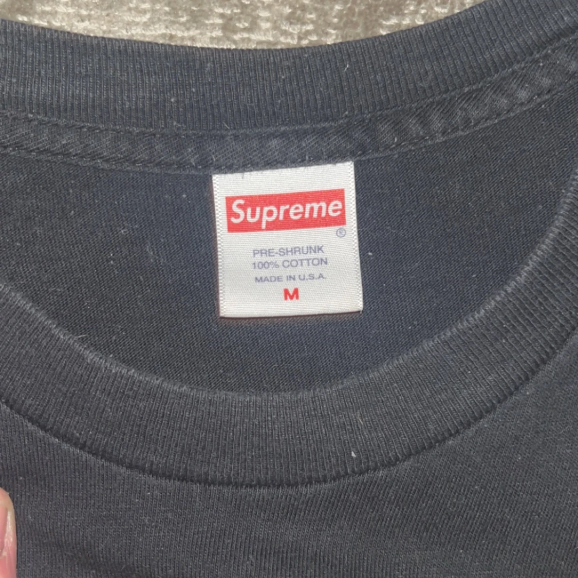 Svart Supreme T-shirt - 91