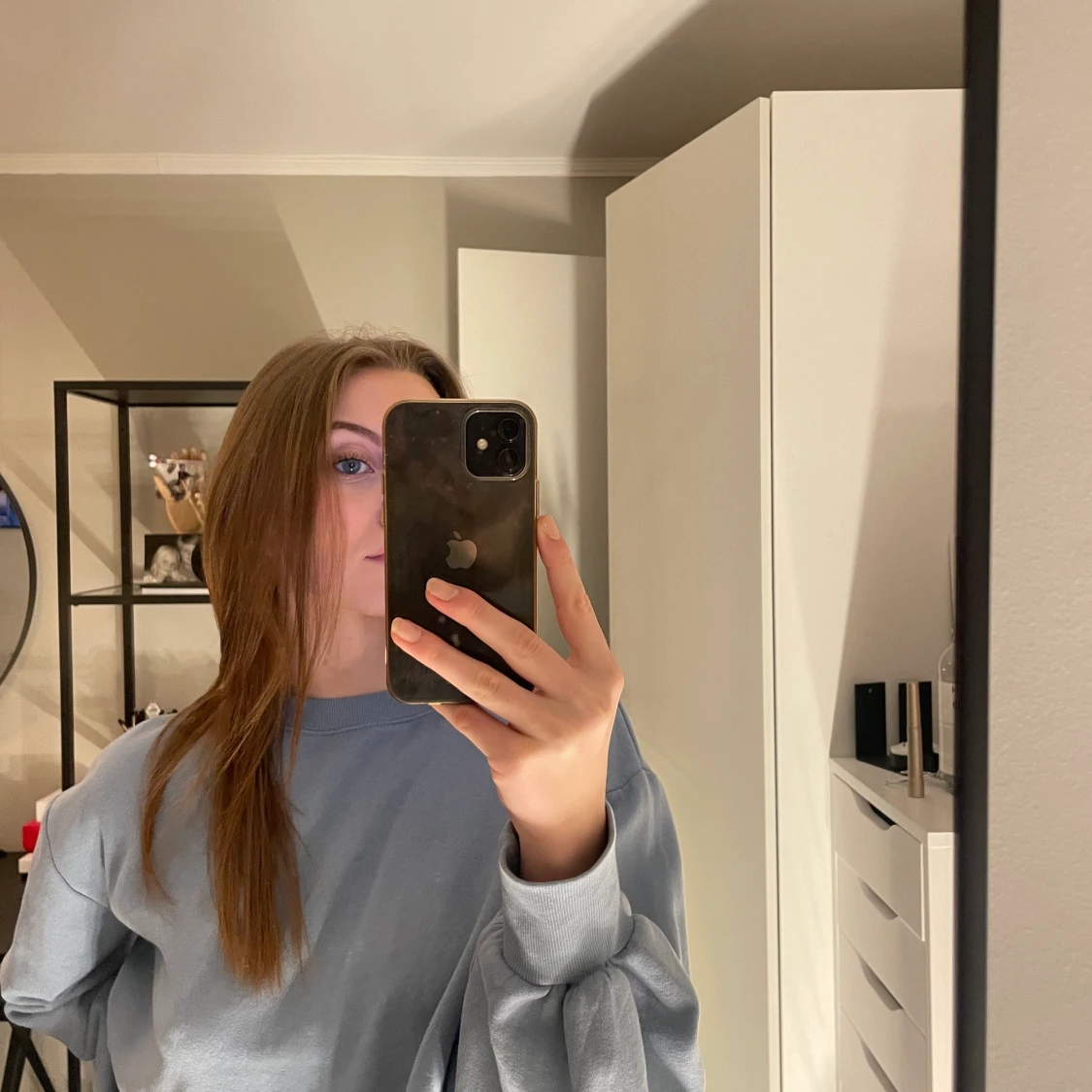 Blå croppad tröja - 91