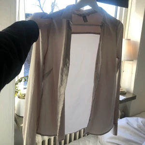 Skjorta - 🤎fint skick🤎storlek: xs🤎pris: 40kr + frakt🤎