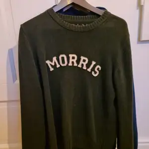 Stickad Morris tröja i storlek s. Fin grön färg. Gott skick. 100kr + frakt