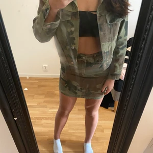 Set - Supersexigt millitärset, aldrig använt. 