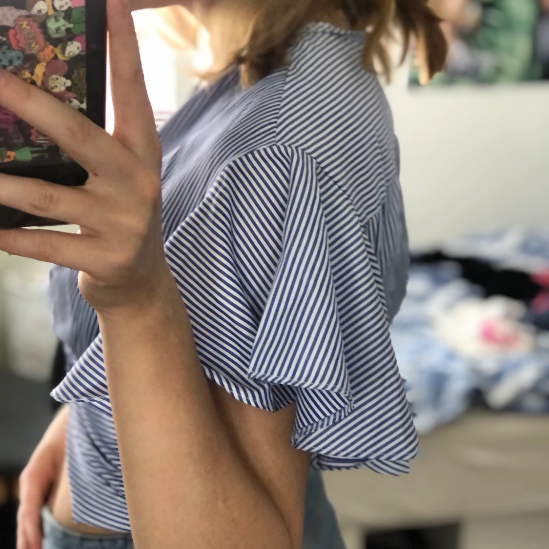 söt topp med volander - 90