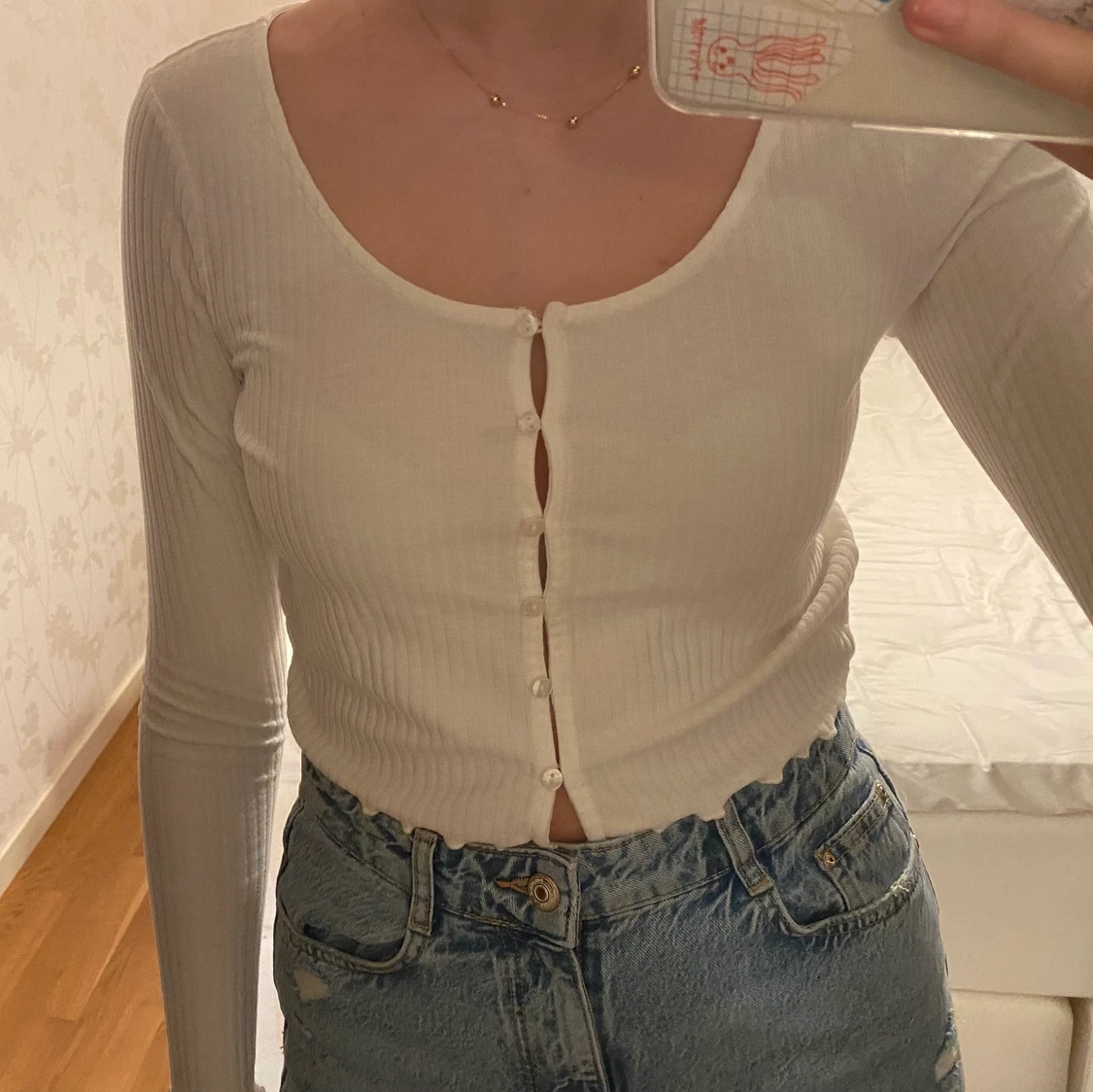 Vit långärmad tröja