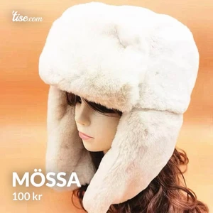 Mössa  - 🌸 Oanvänd pälsmössa (fuskpäls) one-size storlek 🌸