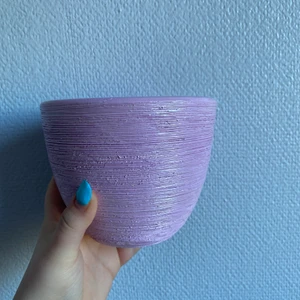 Rosa kruka - Höjd: 11cm Diameter: 14cm