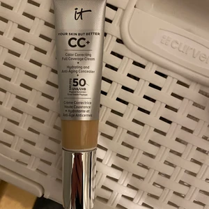 It CC+ cream  färg: light - It CC+ cream färg: light 