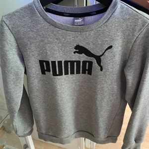 Puma tröja - Använd 3-4 gånger, ett bra skick