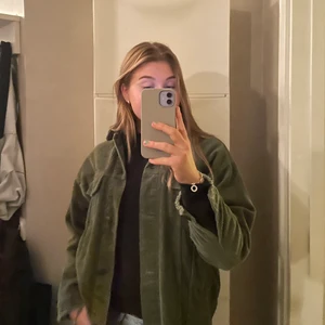 Grön jacka ifrån zara - Mycket fin jacka ifrån zara 