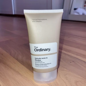 Ansiktsmask - Oanvänd ansiktsmask från The Ordinary, produktnamn ”salicylic acid 2% masque”. 50 ml. För mer information eller frågor, kontakta mig. Köparen står för frakten 💛