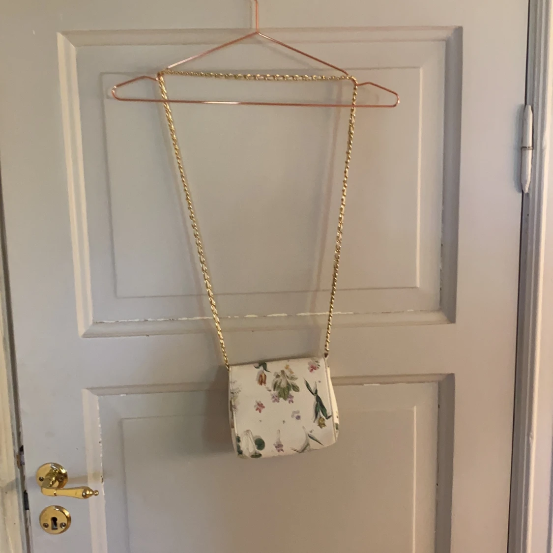 Blommig väska  - 90