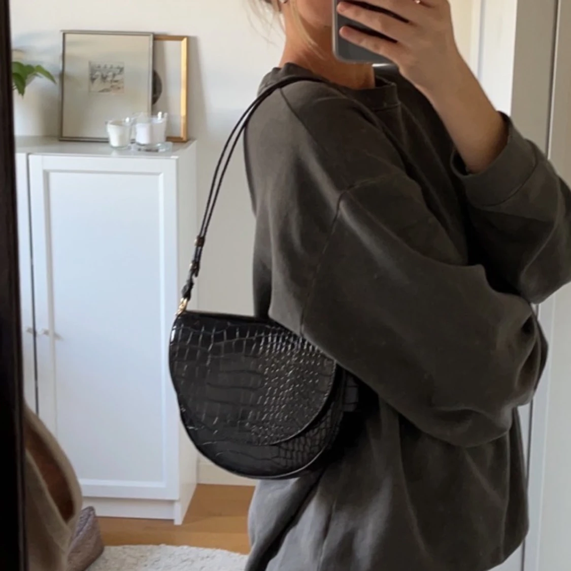 Svart axelväska - 90