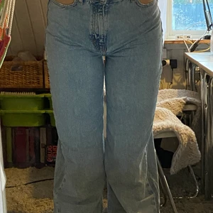 Byxor  - Säljer dessa as coola byxor då det nt kommit till användning i storlek 36