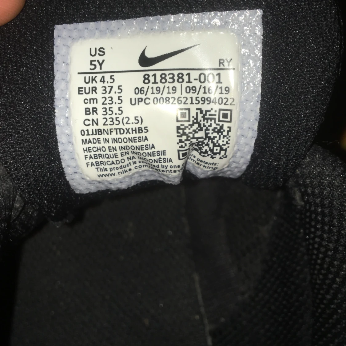 Svarta Nike skor - 90