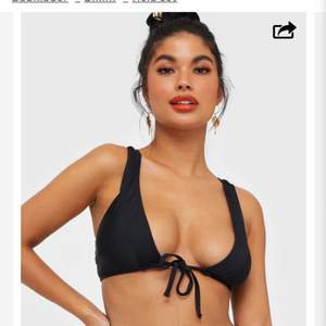 Bikini överdel i svart, helt oanvänd men bortklippta lappar🖤 köparen står för frakt!