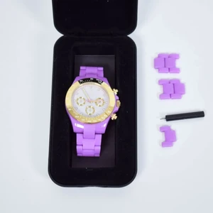 Triwa Klocka - I nyskick. Nytt batter i. Finns artikeln kvar så finns varan kvar.