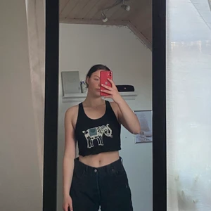 Linne - Ett avklippt linne med en elefant på!🥰