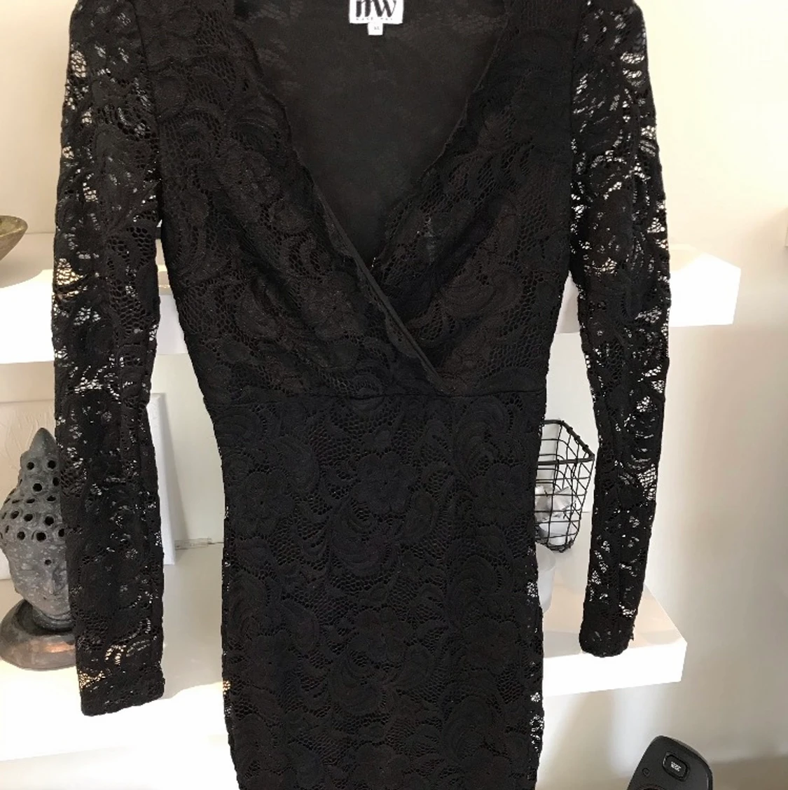 Svart spetsklänning 
