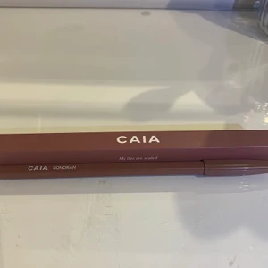 caia läppenna - Säljer min caia läppenna i färgen sonoran då jag inte gillade färgen💕