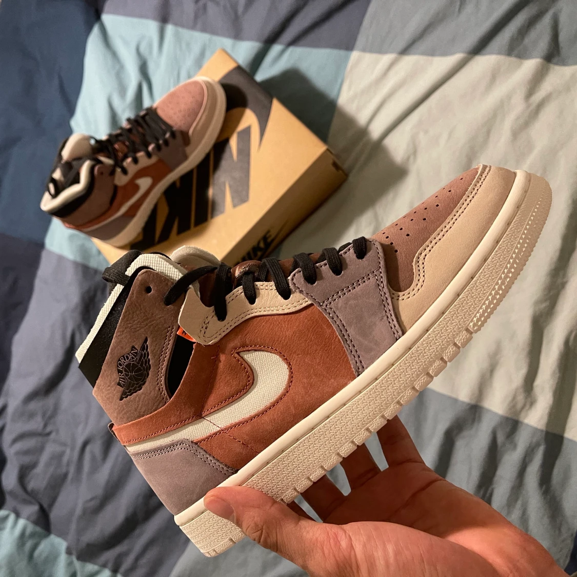 Air Jordan 1 Conyon Rust - 90