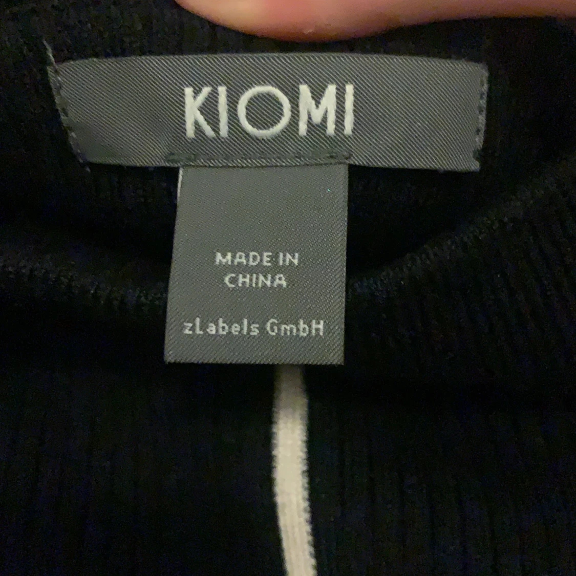 Stretchig långärmad tröja - 90